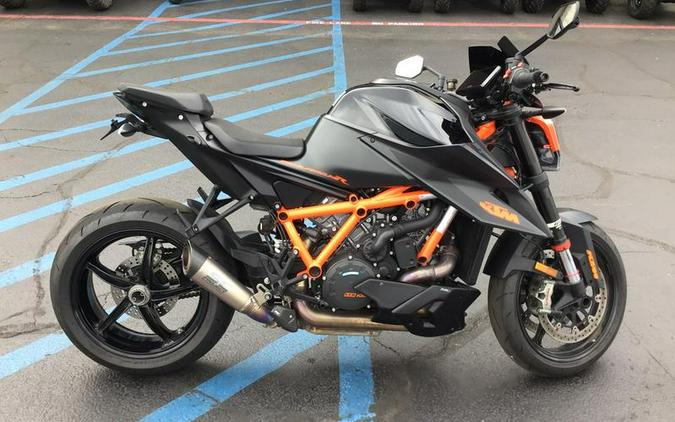 2021 KTM 1290 Super Duke R