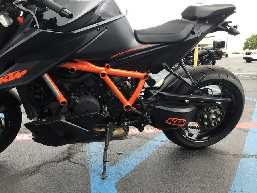 2021 KTM 1290 Super Duke R