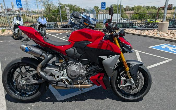 2026 Ducati Streetfighter V2 S