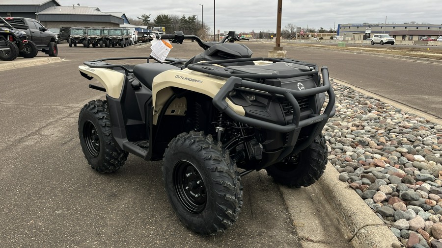 2024 Can-Am™ OutlanderT Pro HD7