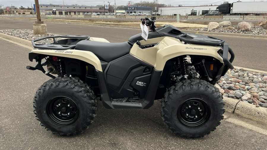 2024 Can-Am™ OutlanderT Pro HD7