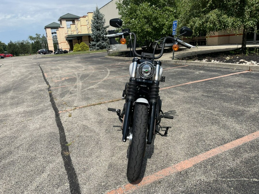 2021 Harley-Davidson® Street Bob® 114 Stone Washed White Pearl
