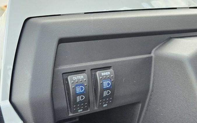 2025 Kawasaki Teryx4 S LE