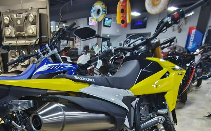 2026 DR-Z4S - DR-Z400SM6 - Suzuki