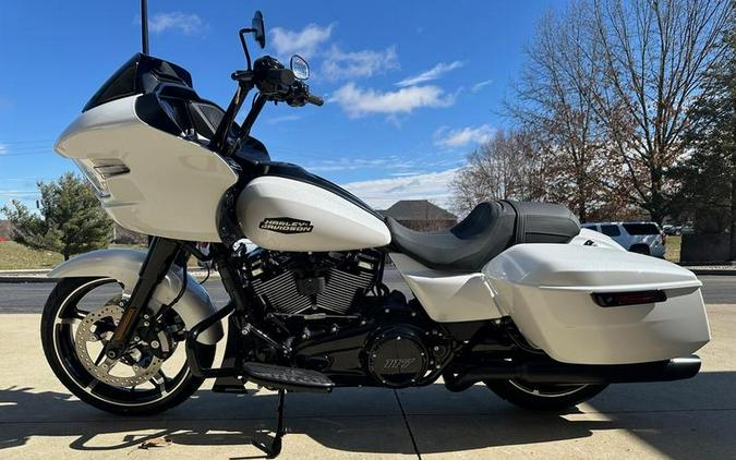 2024 Harley-Davidson® FLTRX - Road Glide®