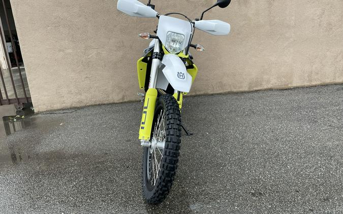 2023 Husqvarna 701 ENDURO