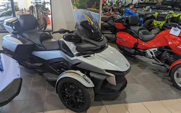 New 2024 CAN-AM SPYDER RT LIMITED HYPER SILVER