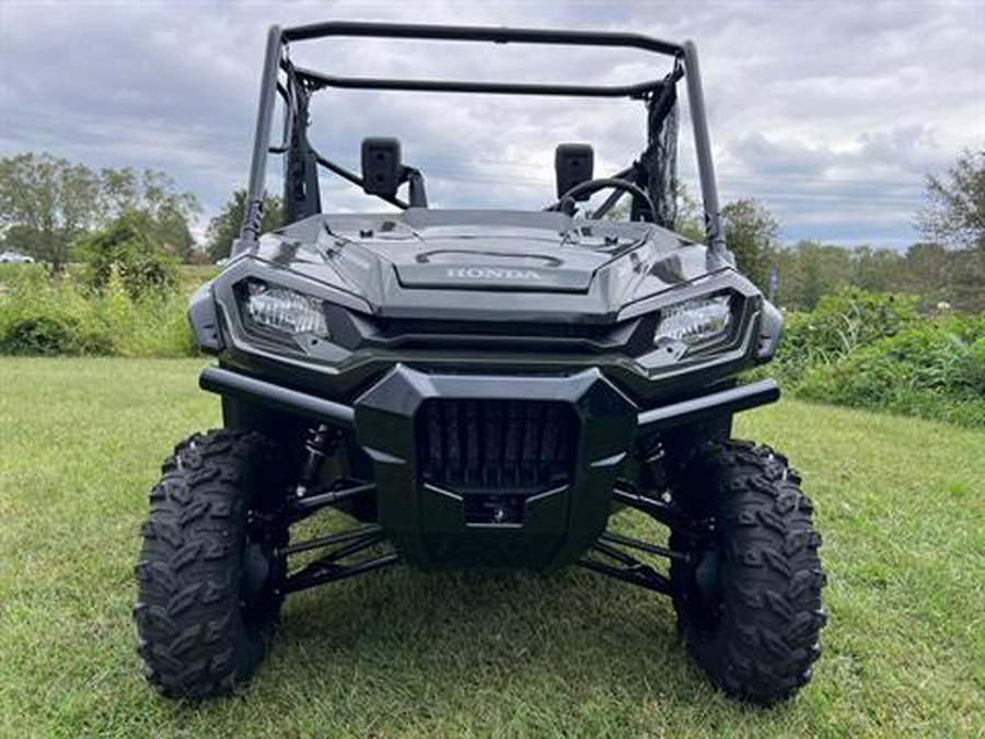 2025 Honda Pioneer 1000 Deluxe