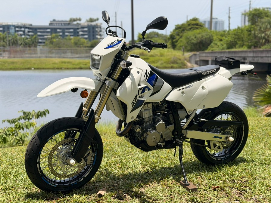 2022 Suzuki Motor of America Inc. DR-Z400SM