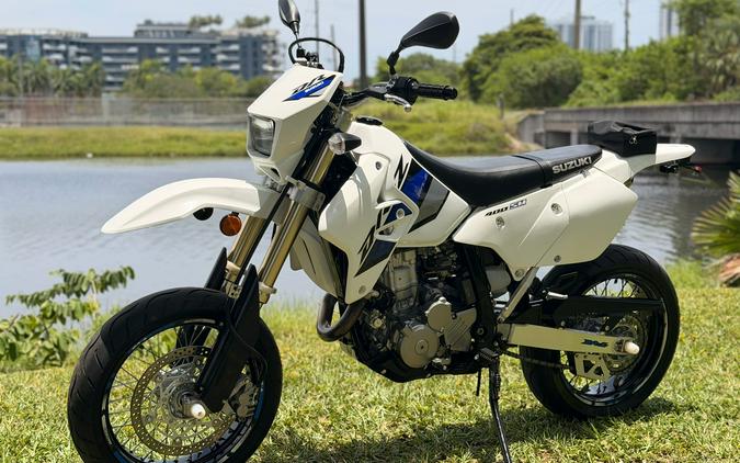 2022 Suzuki Motor of America Inc. DR-Z400SM