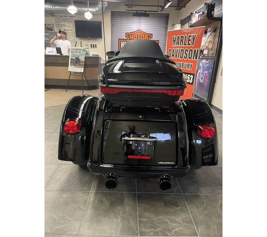 2023 Harley-Davidson® FLHTCUTG - Tri Glide® Ultra