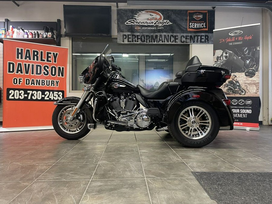 2023 Harley-Davidson® FLHTCUTG - Tri Glide® Ultra