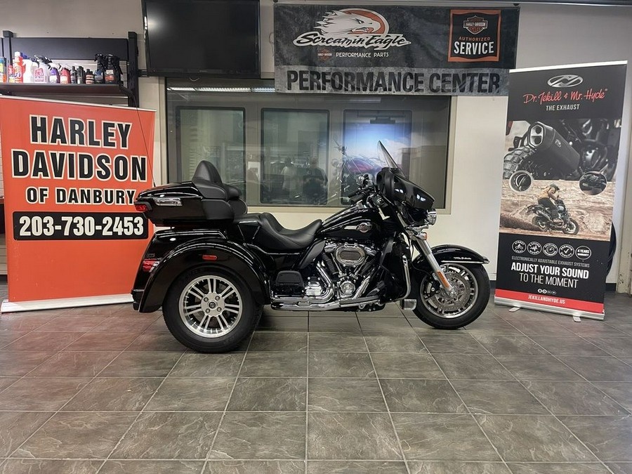 2023 Harley-Davidson® FLHTCUTG - Tri Glide® Ultra