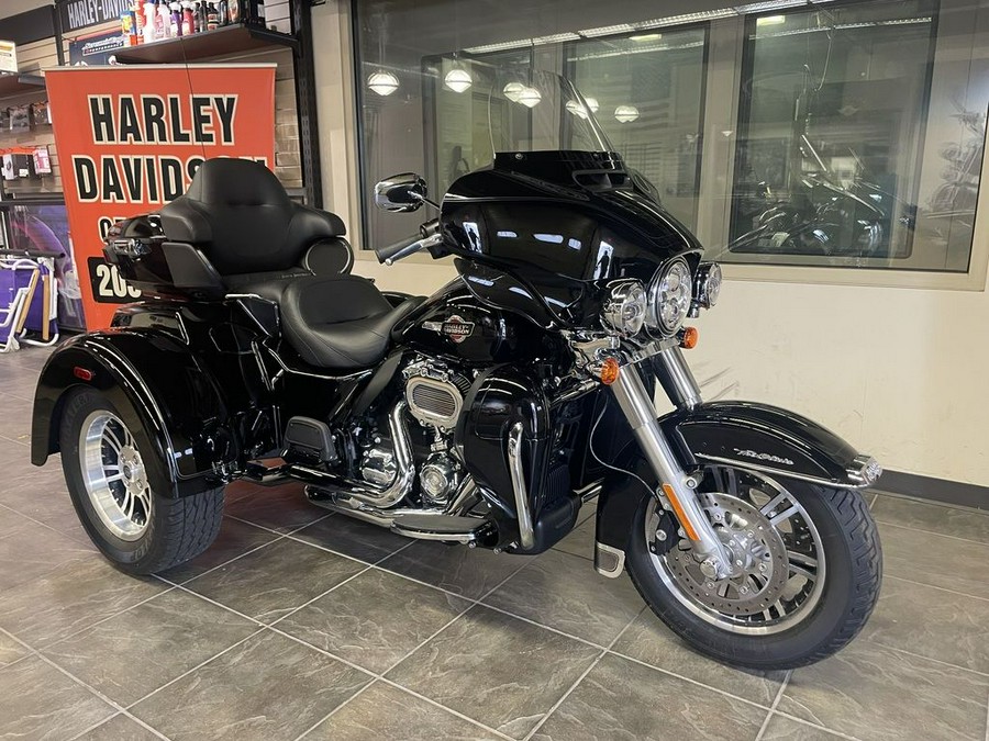 2023 Harley-Davidson® FLHTCUTG - Tri Glide® Ultra