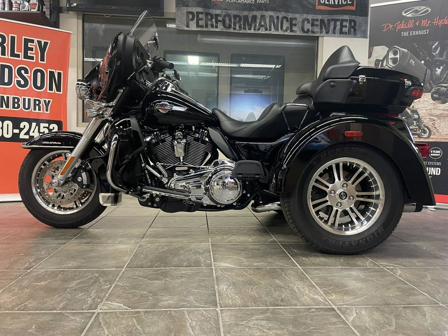 2023 Harley-Davidson® FLHTCUTG - Tri Glide® Ultra