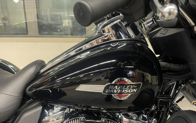 2023 Harley-Davidson® FLHTCUTG - Tri Glide® Ultra