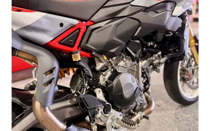 2026 Hypermotard V2 SP: Only 38 miles, no dealer fees! - Ducati