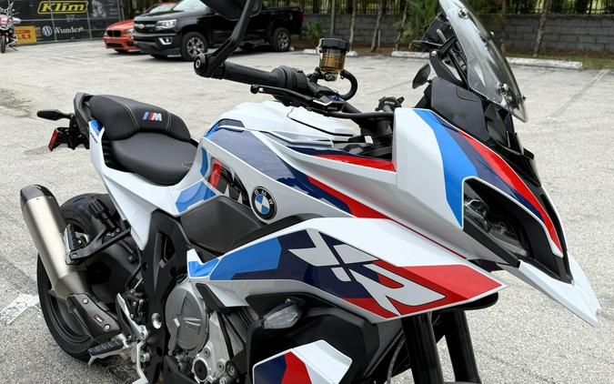 2026 BMW M 1000 XR