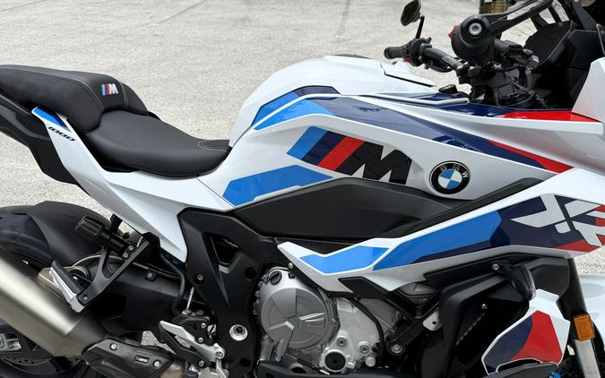 2026 BMW M 1000 XR