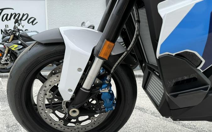 2026 BMW M 1000 XR