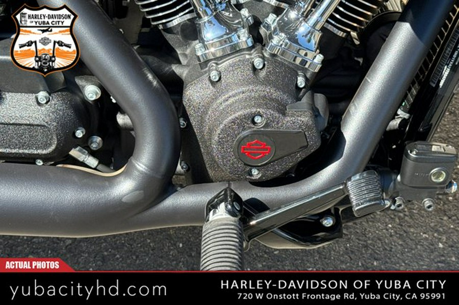 Harley-Davidson Low Rider ST