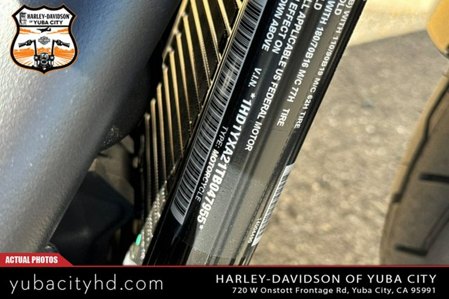 Harley-Davidson Low Rider ST