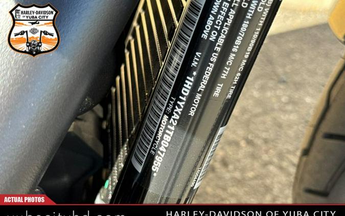 Harley-Davidson Low Rider ST