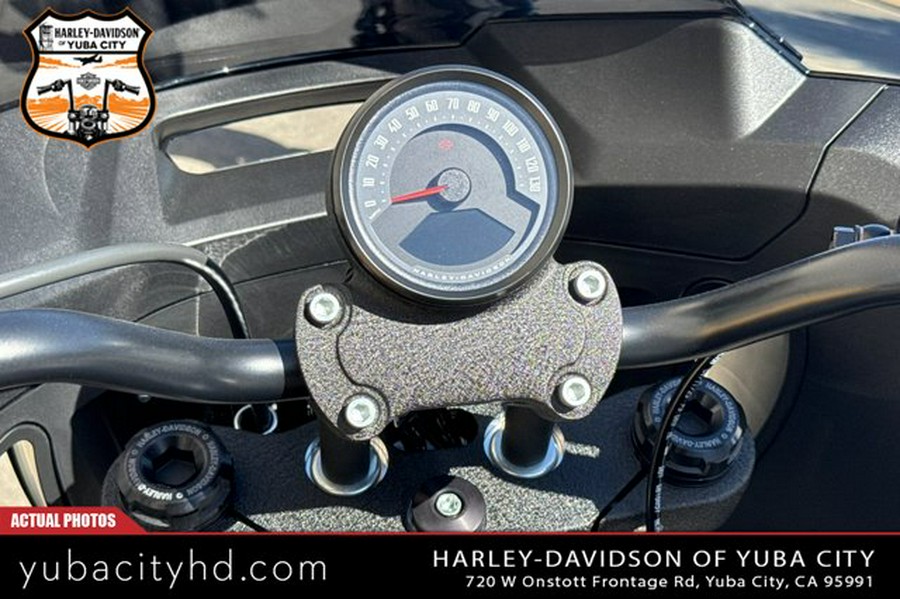 Harley-Davidson Low Rider ST