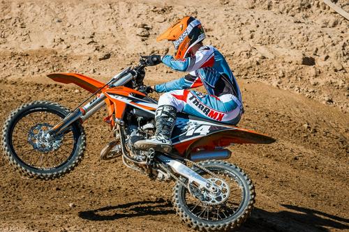 MXA VIDEO: FIRST RIDE ON THE 2021 KTM 125SX TWO-STROKE