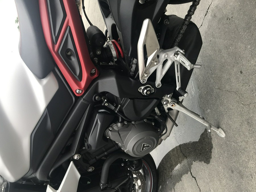 2019 TRIUMPH STREET TRIPLE 765 R