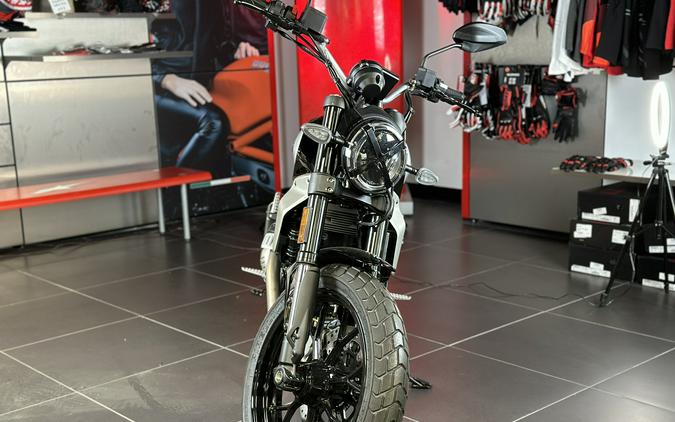 2024 Ducati SCRAMBLER ICON