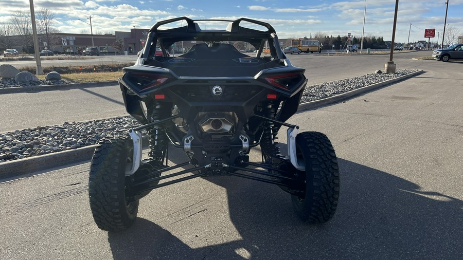 2024 Can-Am™ Maverick R X rs With SMART-SHOX