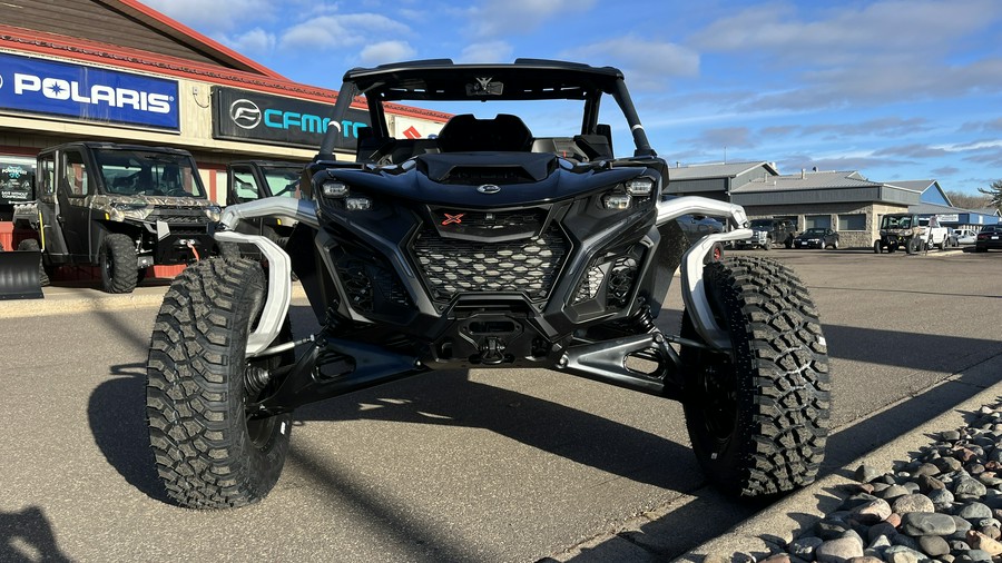 2024 Can-Am™ Maverick R X rs With SMART-SHOX