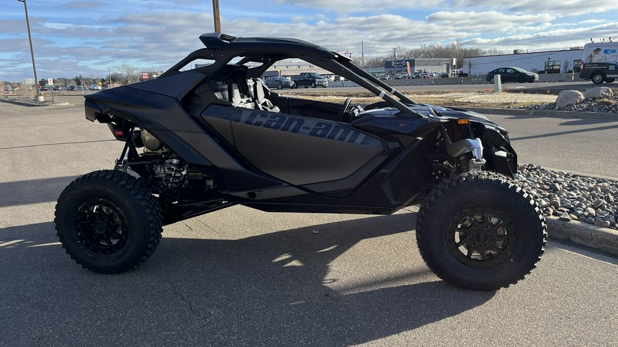 2024 Can-Am™ Maverick R X rs With SMART-SHOX