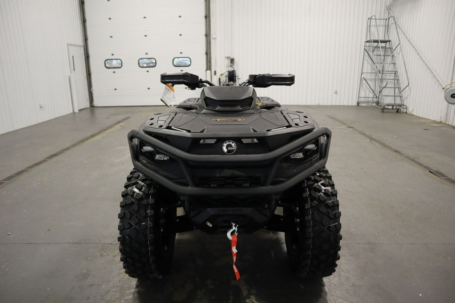 2026 Can-Am® Outlander Backcountry 1000R Multicam Dark Camo