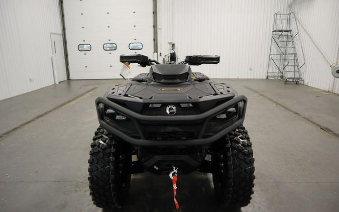 2026 Can-Am® Outlander Backcountry 1000R Multicam Dark Camo