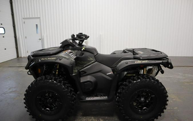 2026 Can-Am® Outlander Backcountry 1000R Multicam Dark Camo