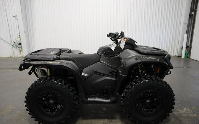2026 Can-Am® Outlander Backcountry 1000R Multicam Dark Camo