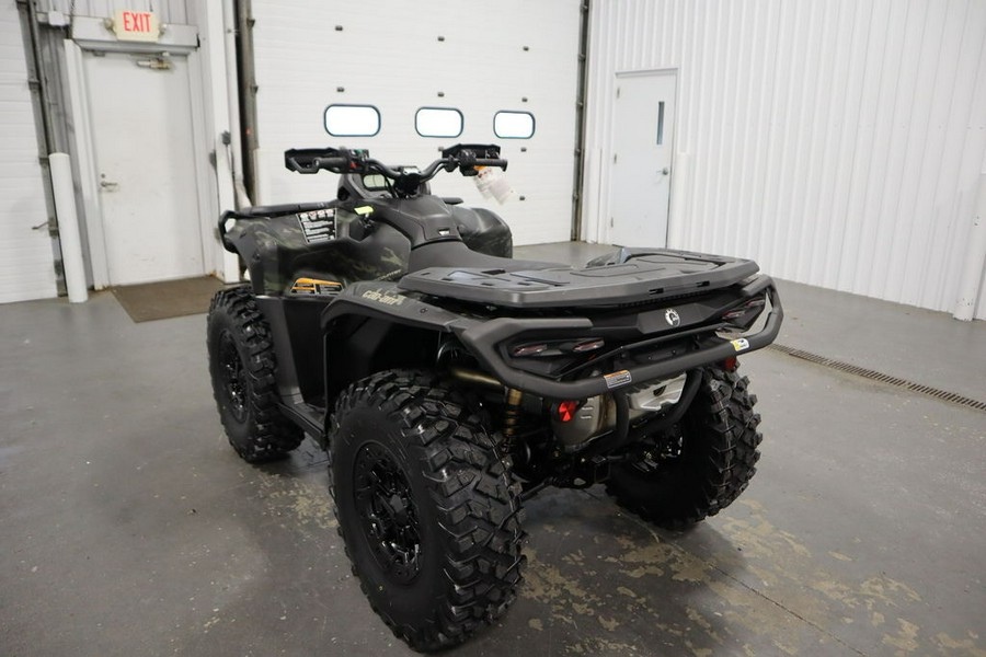 2026 Can-Am® Outlander Backcountry 1000R Multicam Dark Camo