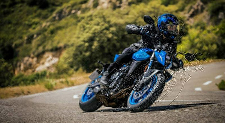 2024 Suzuki GSX-8S