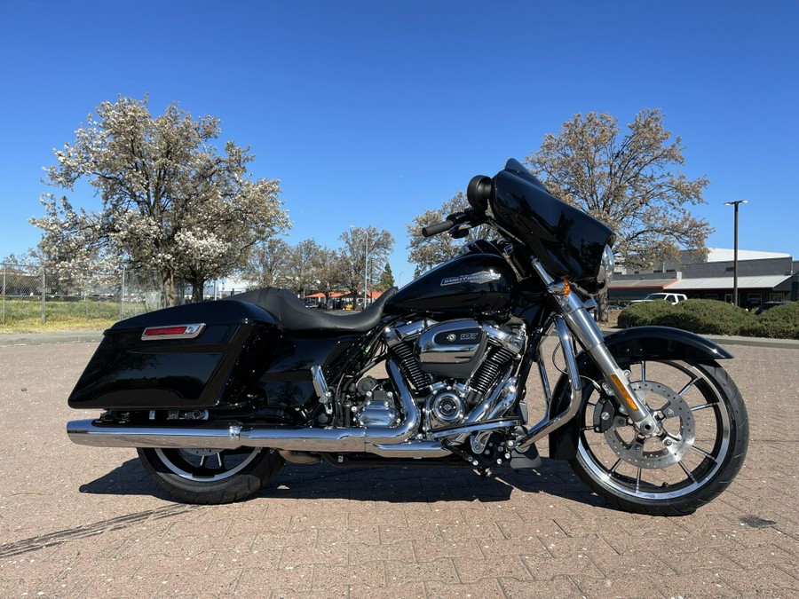 FLHX 2023 Street Glide