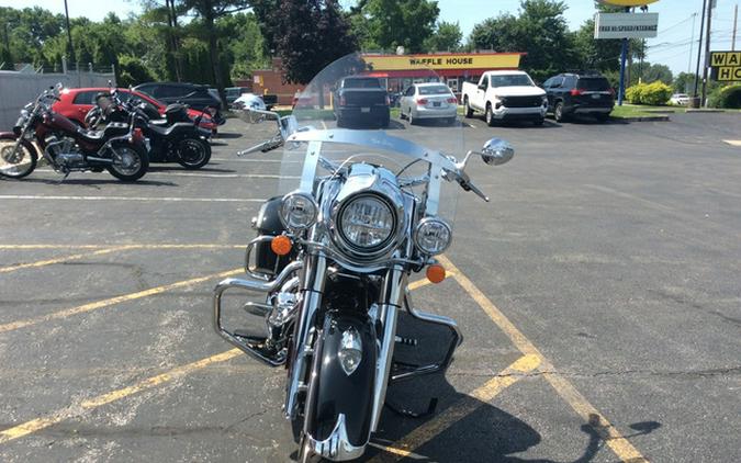 2024 Indian Springfield Base