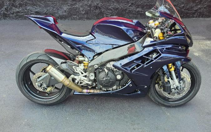 2012 Aprilia RSV4 R APRC