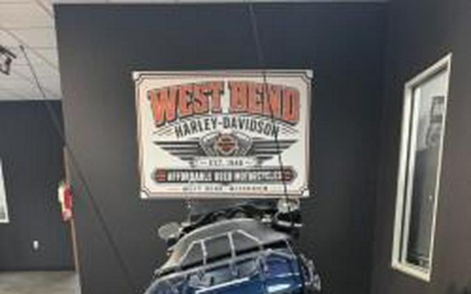 2012 Harley-Davidson Electra Glide Ultra Limited Big Blue Pearl/Vivid Black