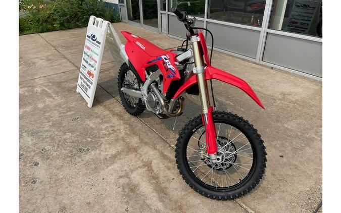 2024 Honda CRF 250R Red