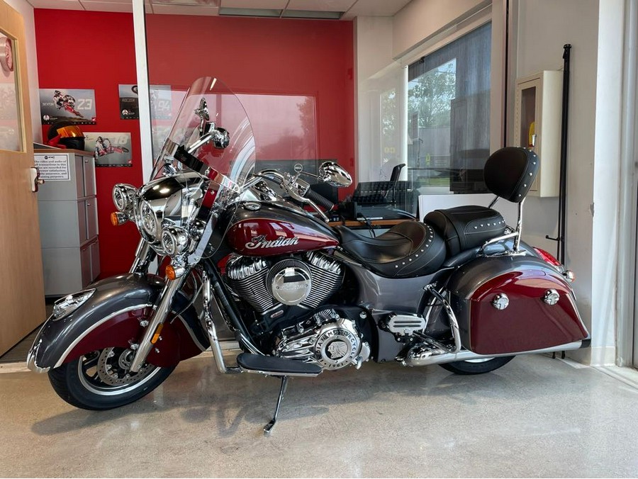 2017 Indian Motorcycle Springfield Base