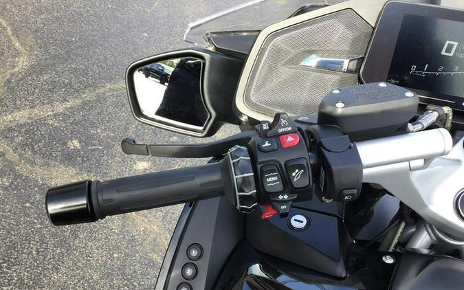 2023 BMW R 1250 RT Triple Black
