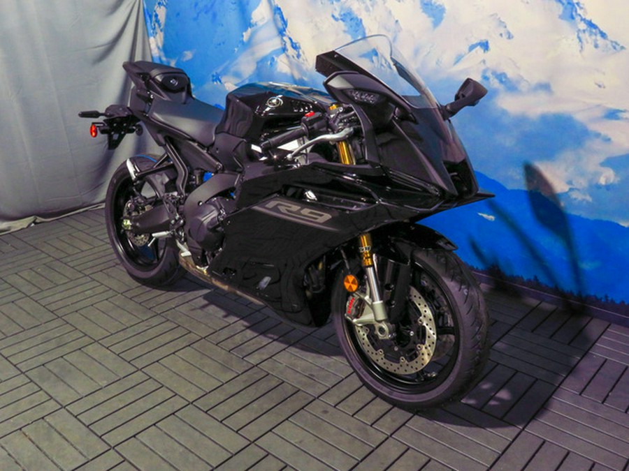 2027 Yamaha YZF-R9