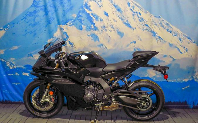 2027 Yamaha YZF-R9