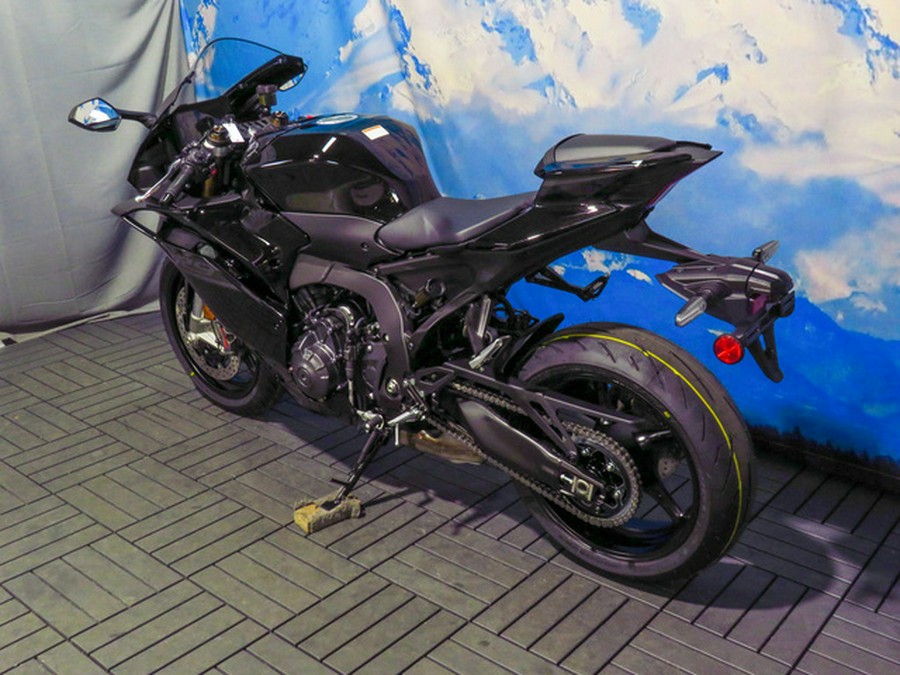 2027 Yamaha YZF-R9